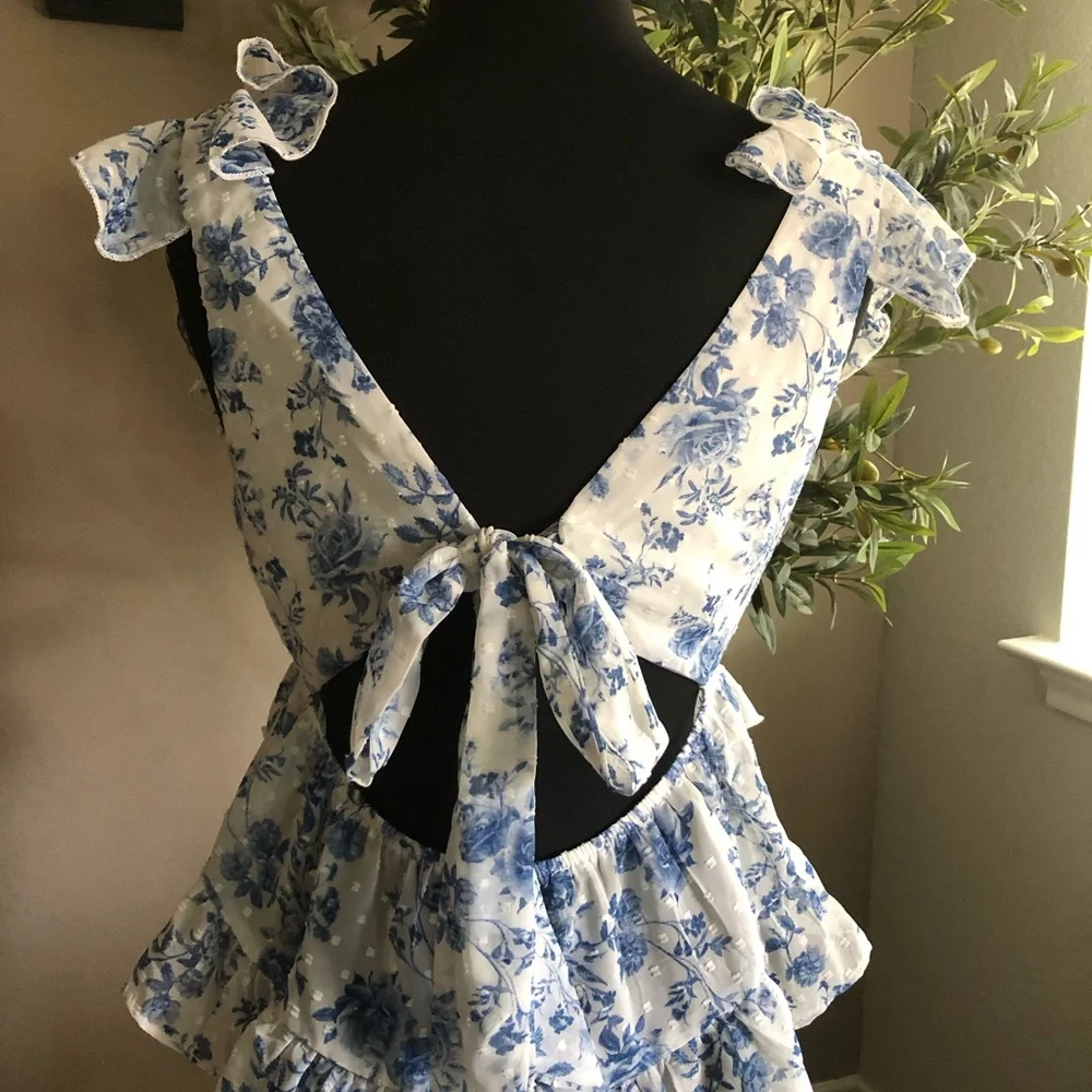 Floral Ruffle Top - Picture 2 of 2